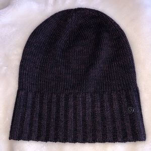Black and purple Lululemon Beanie